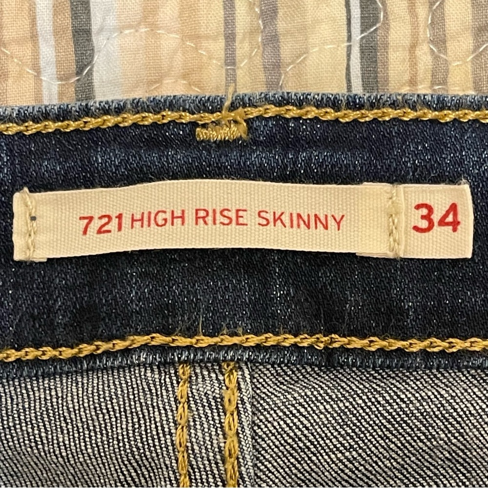 Levi's 721 Women’s 14 (34) Classic Dark Indigo Wash High Rise Skinny Jeans - Picture 5 of 9